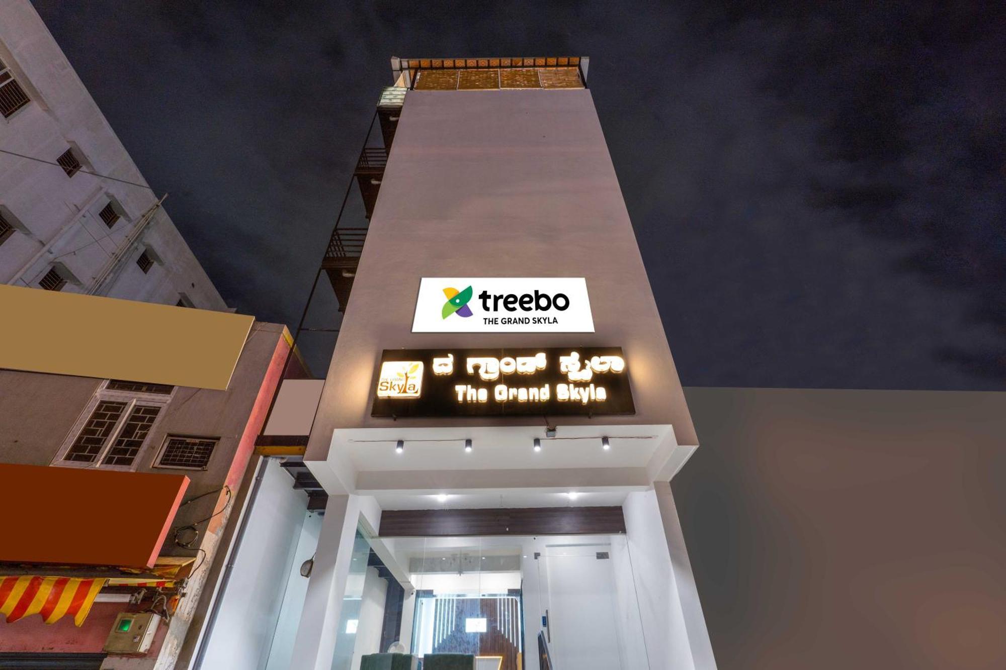 Treebo The Grand Skyla, Malleshwaram Бангалор Экстерьер фото